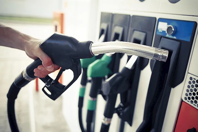 Diesel czy benzyna: co wybrać, aby zaoszczędzić na paliwie?