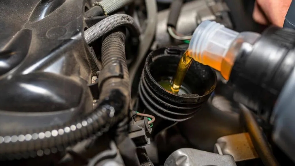 Jaki olej do silnika 2.0 diesel? Uniknij błędów i zadbaj o żywotność silnika!
